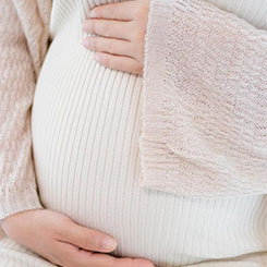 再往后，那些📻从国外服务器🕡😮机房淘汰下来的👃E5处理📏器漂洋过海🥪